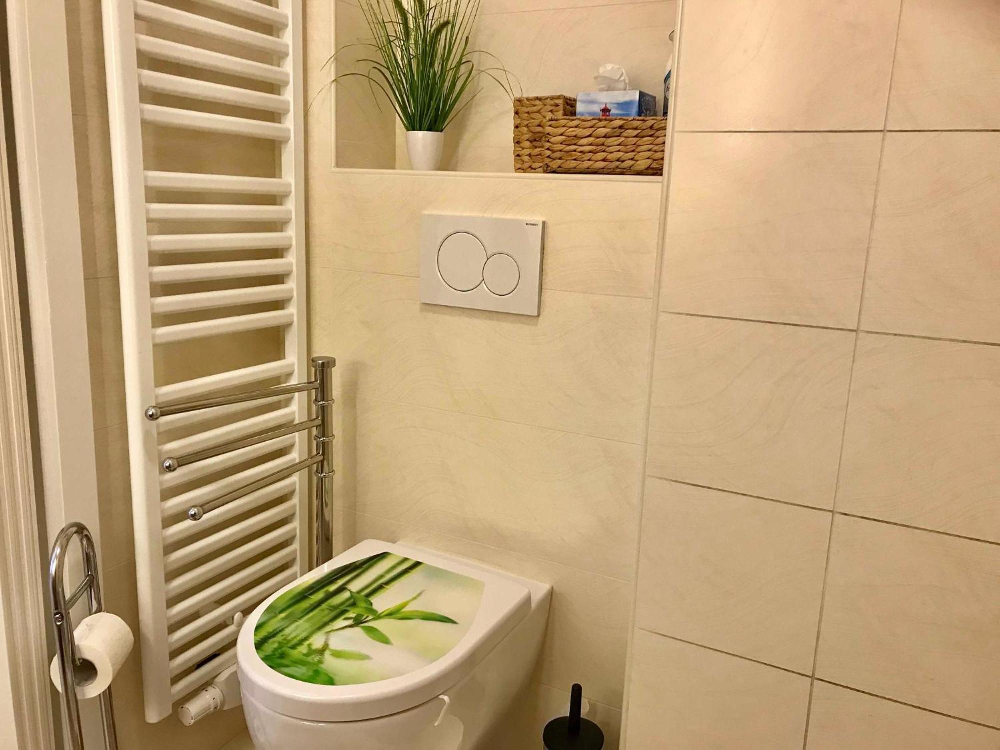 Ferienwohnung Leuchtturm 21 Schausende Esterno foto